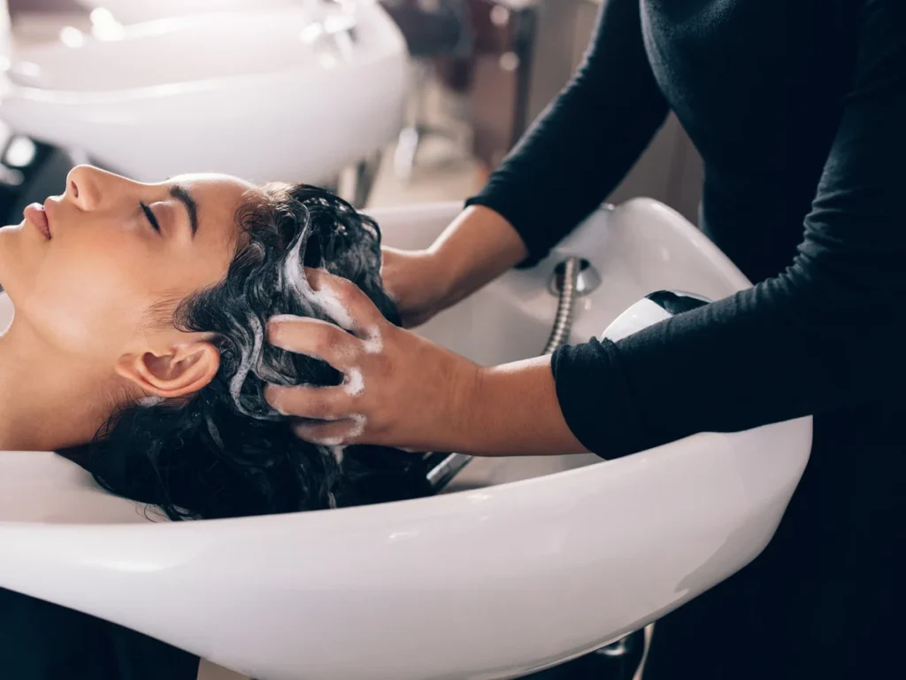What Scalp Care Reveals About Long-Term Self-Maintenance