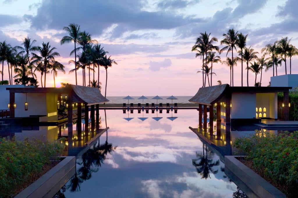 Discover the Top Resorts in Khao Lak, Thailand